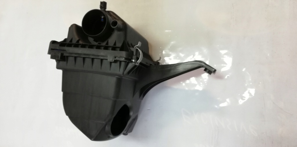 фото №1, Корпус фильтра воздуха 2.4 dodge journey 2008-