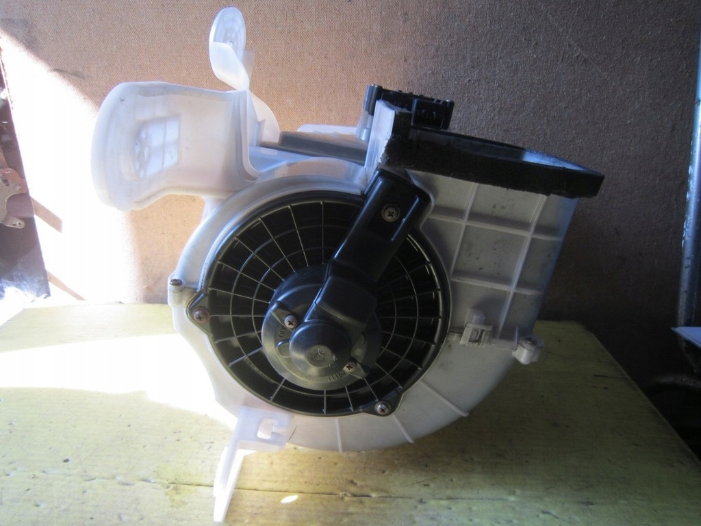 фото №1, Mazda 6 gg вентилятор обдув воздуходувка