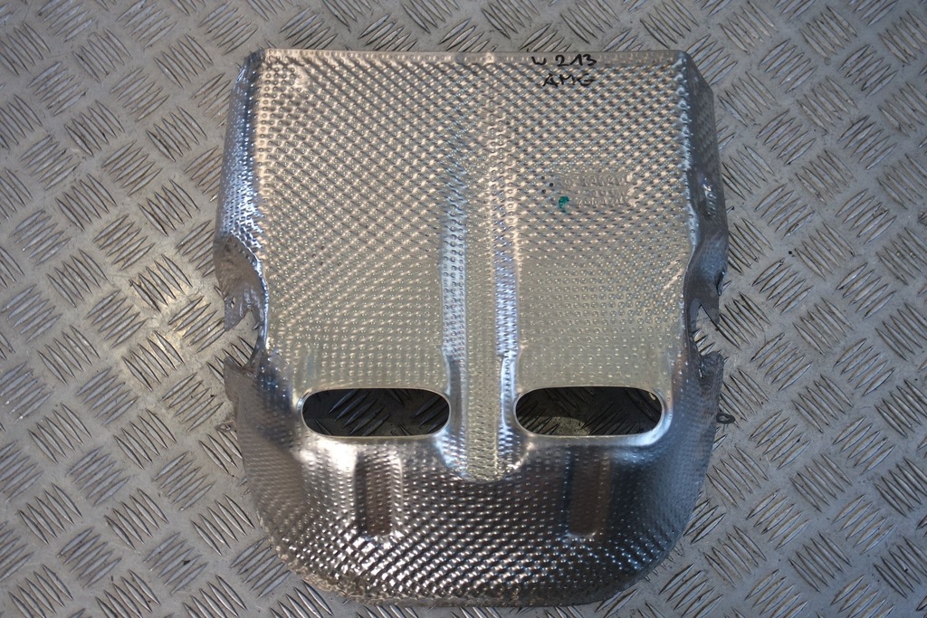 фото №1, Защита тепловая mercedes w213 w463/4 a1771500076