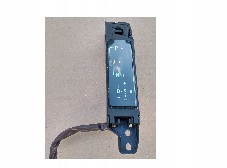 фото №1, Lexus is 300 h дисплей передач 76h711 гибрид