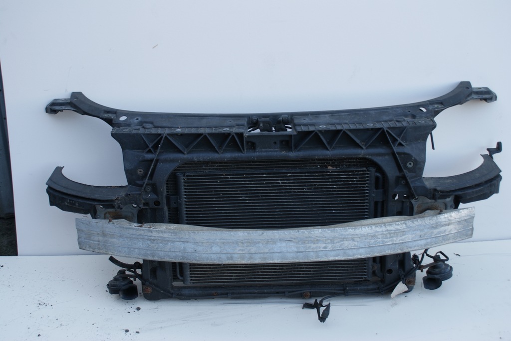 фото №1, Pas передний audi tt 98-05 kompletny