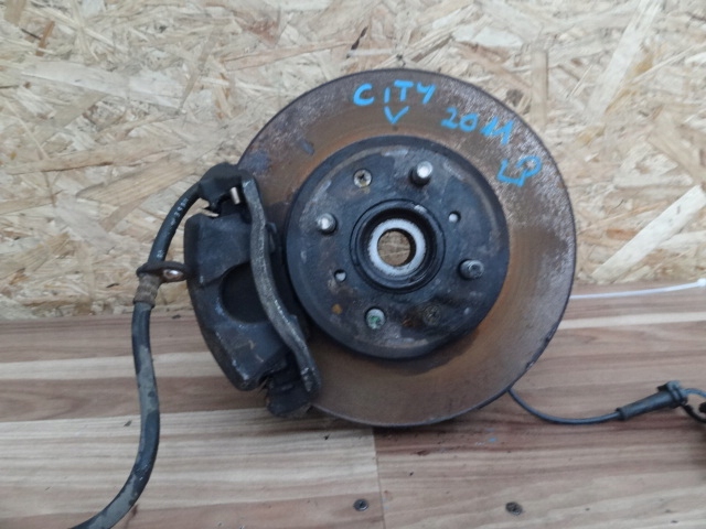 фото №1, Honda city v 2011 1,4 i-vtec поворотный кулак левая перед