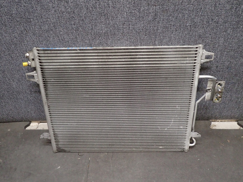 фото №1, Радиатор кондиционера кондиционер town voyager caravan