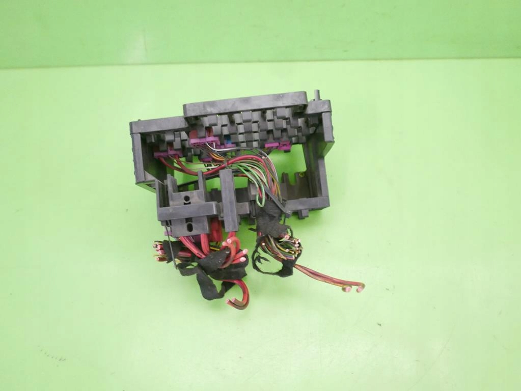 фото №9, Коробка реле ford galaxy mk1 1.9 tdi 95-