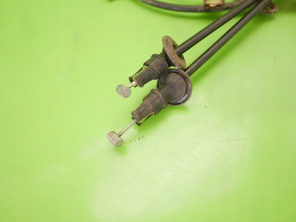 фото №5, Троси гальма ручного volvo s40 i sedan 95-99