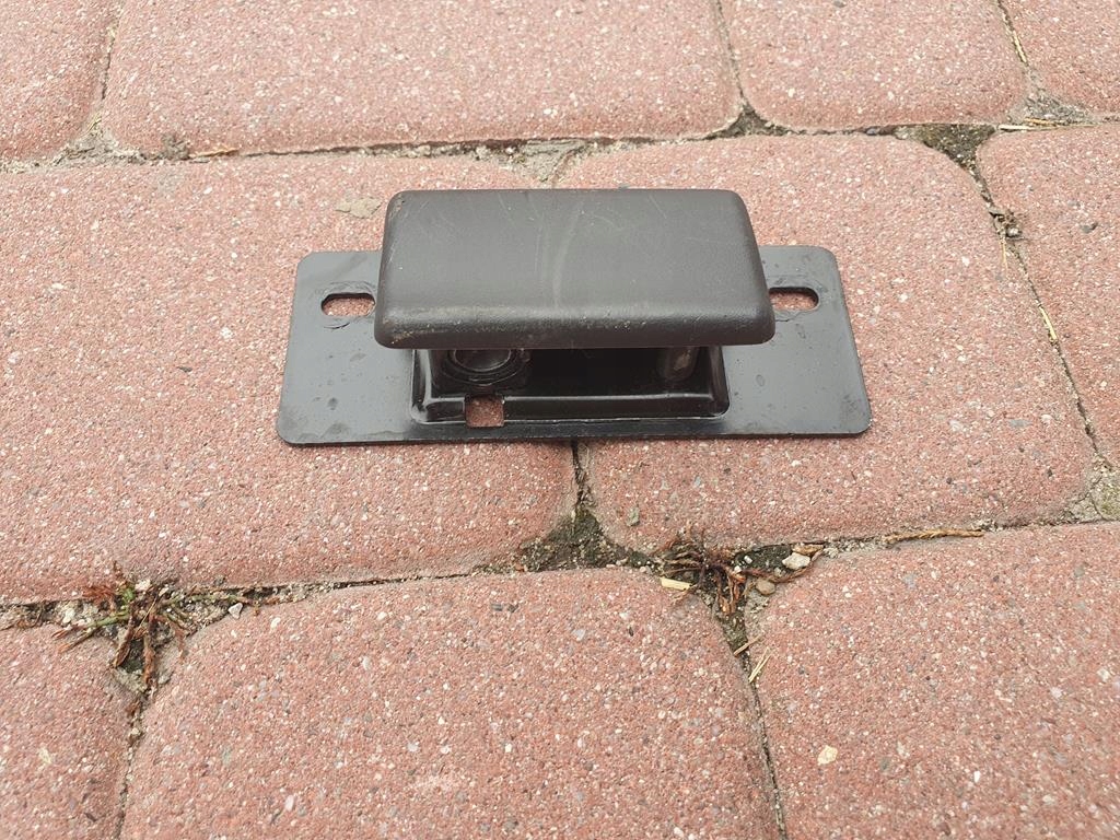 фото №1, Замок крышки задний дверь vivaro trafic 3