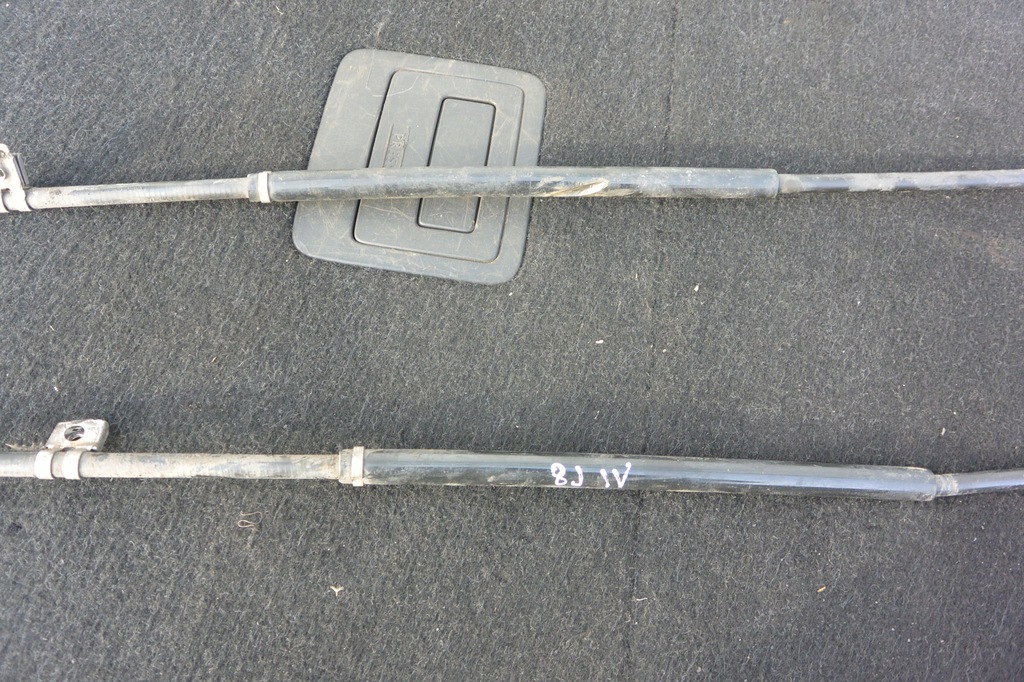 фото №7, Тросы тормоза ручного 2.0 tfsi audi tt 8j kpl