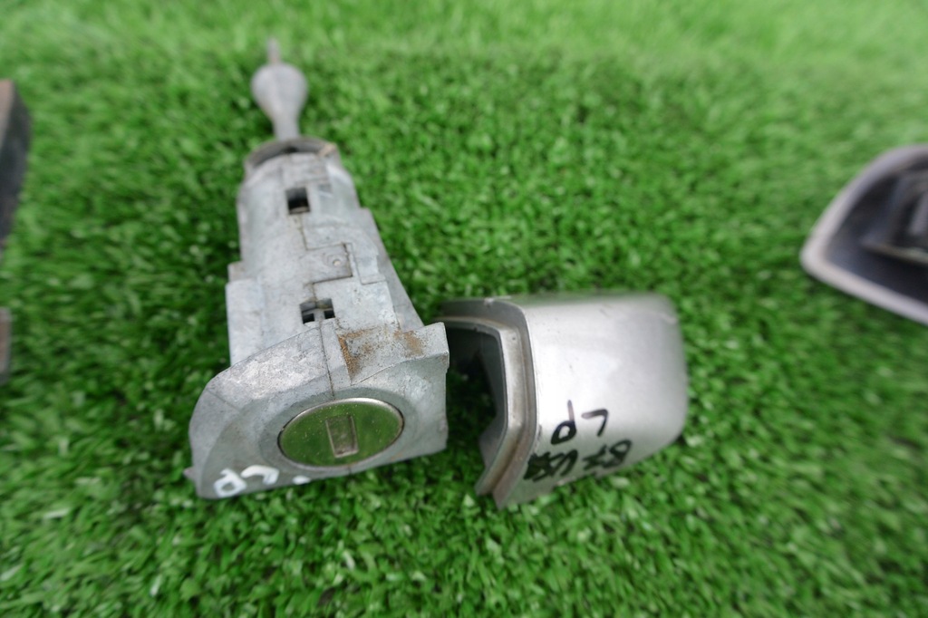 фото №9, Ручка наружная дверь vw passat b7 usa