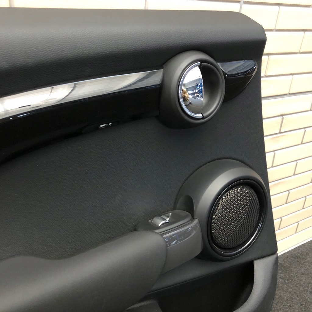 фото №2, Mini cooper f55 обшивка оббивка двері комплектна