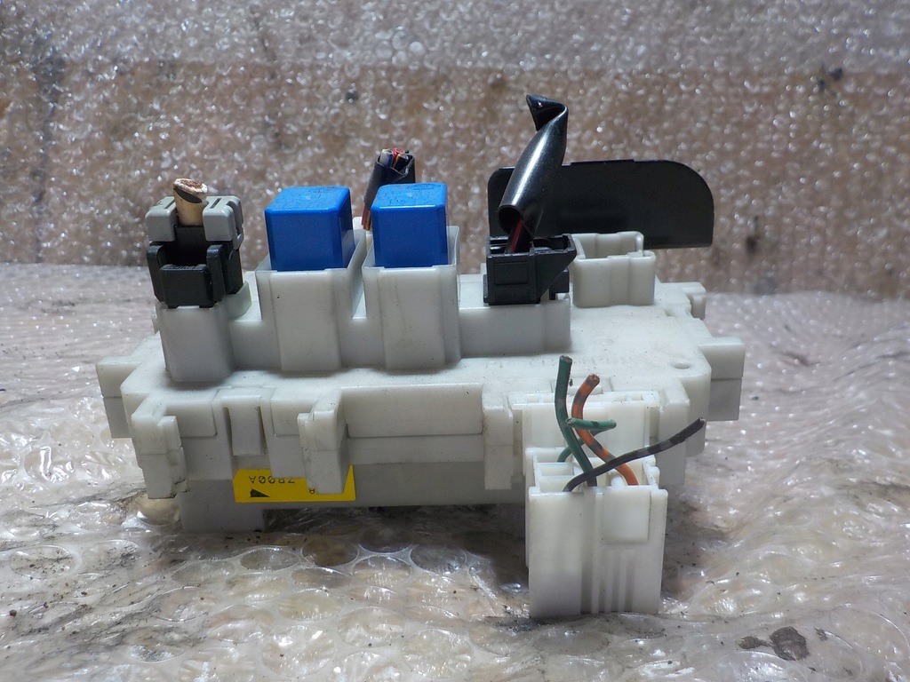 фото №4, Altima iii коробка предохранителей