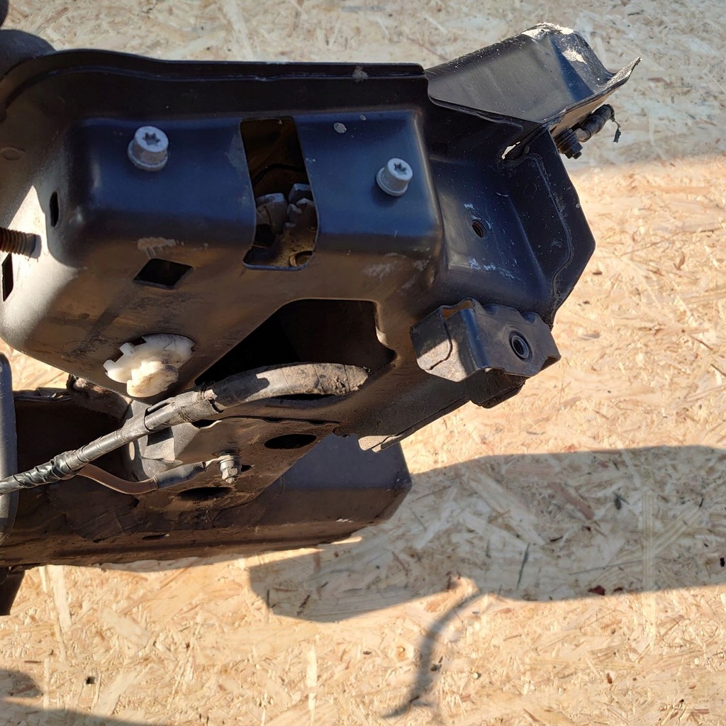 фото №3, Чверть лонжерон права bmw x5 e70 lift замок