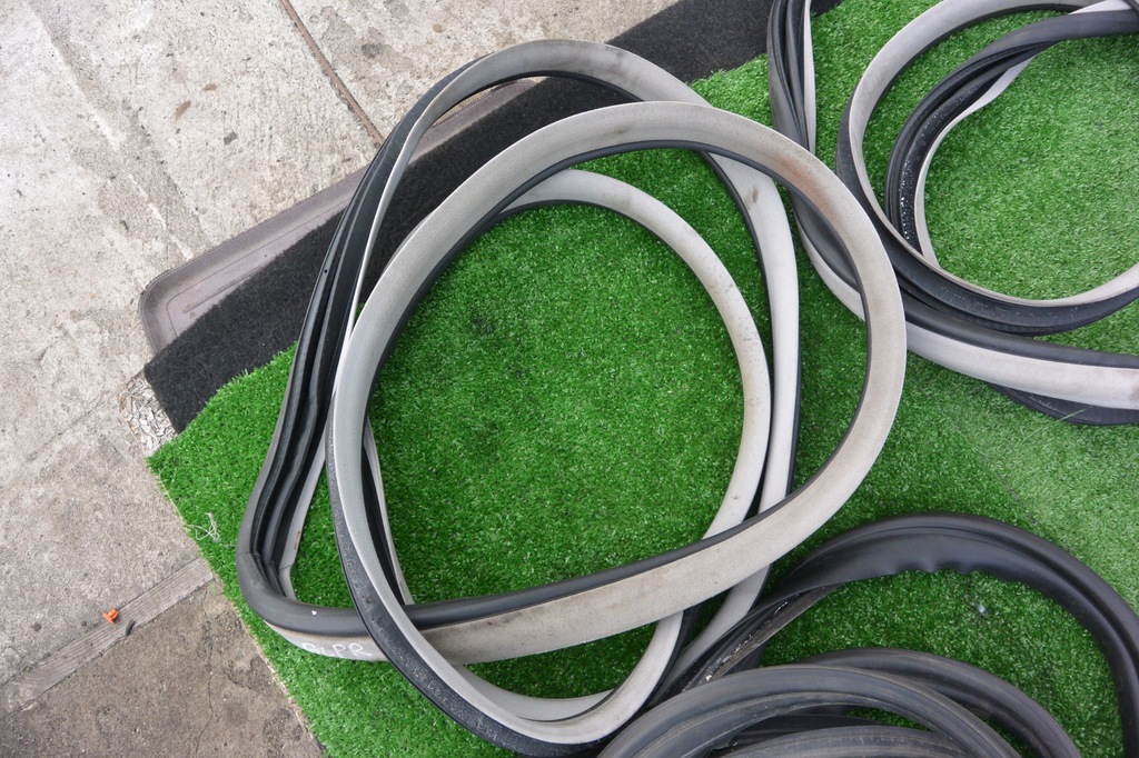 фото №5, Прокладка двері багажника mercedes gl x164 ml w164