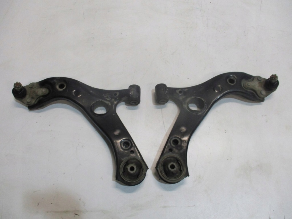 фото №1, Важіль важелі toyota chr 1,8 гібрид