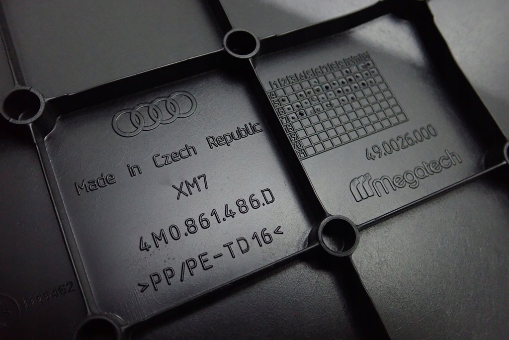 фото №6, Audi q7 4m защита багажника 4m0861486d