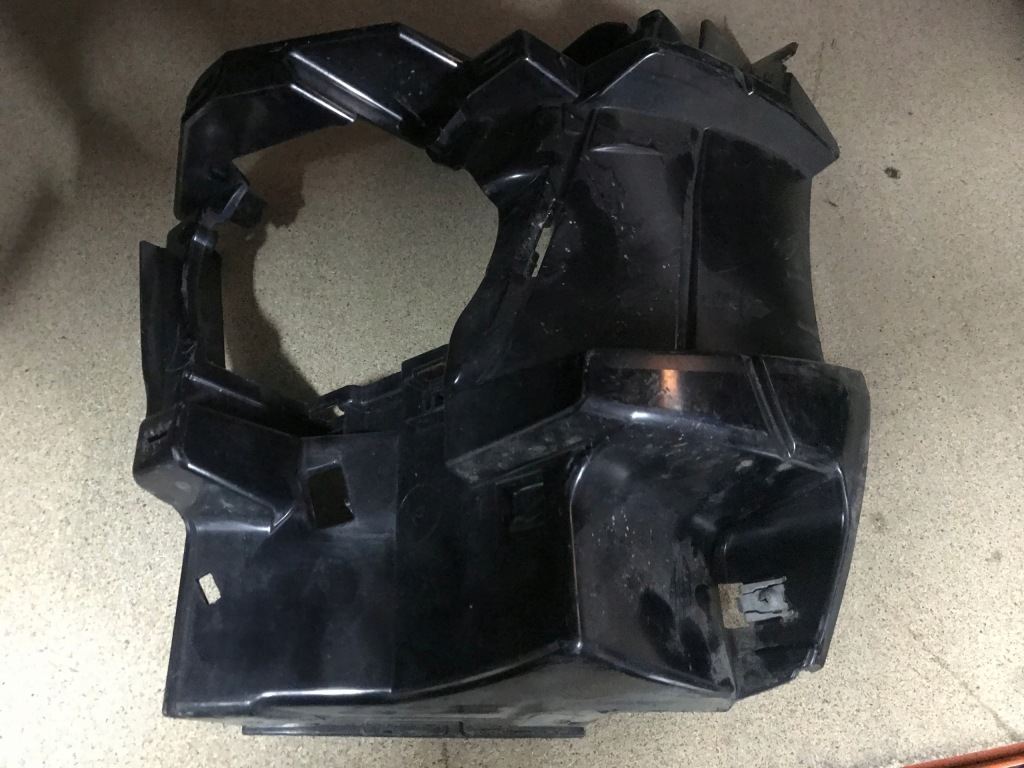 фото №1, Bmw f22 усилитель кронштейн противотуманной фары 7293881