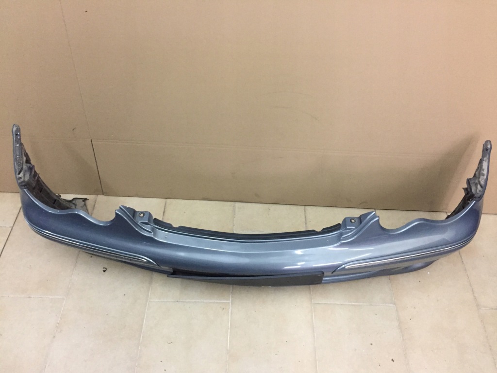 Бампер mercedes c klasa w203 w 203 Цена