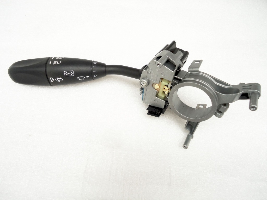 фото №1, Переключатель колонки рулевого mercedes-benz оригинальный номер a9065450310