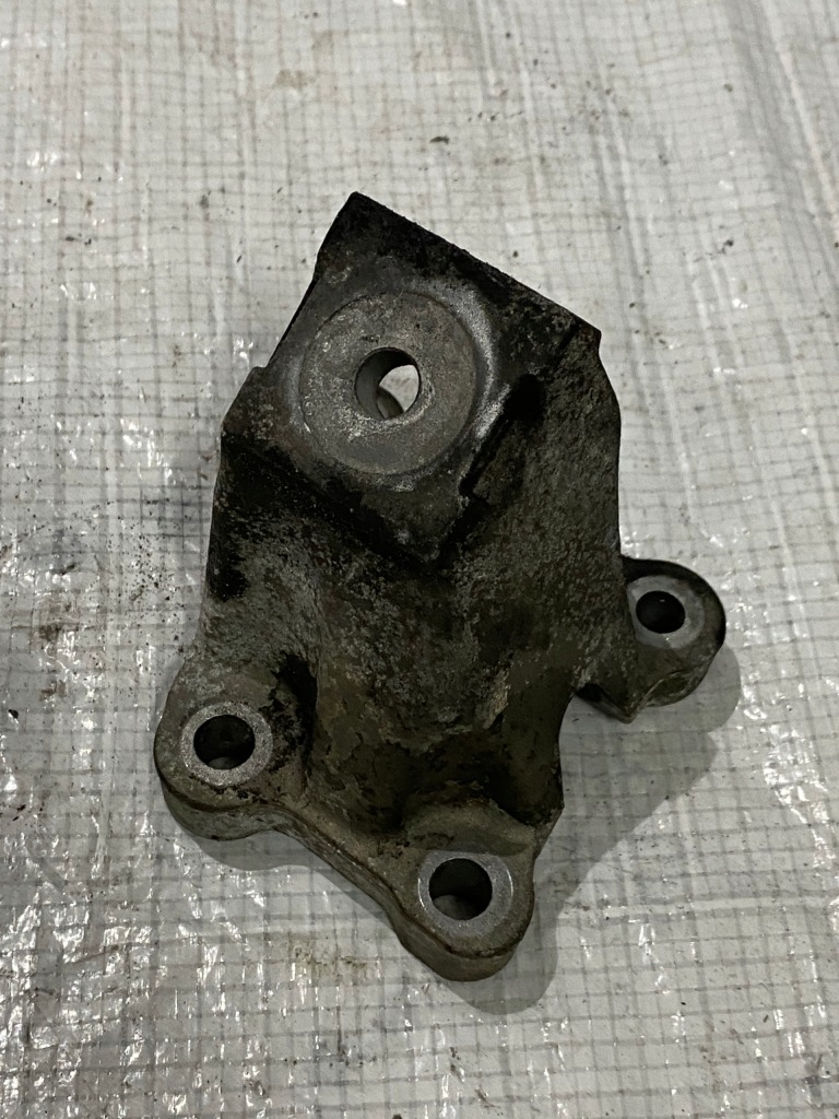 фото №2, Audi оригінальний номер 4f0199307aa підпора