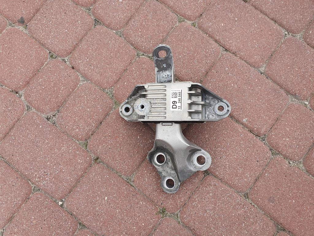 фото №1, Подушка кронштейн двигателя d9 1.6t opel zafira c