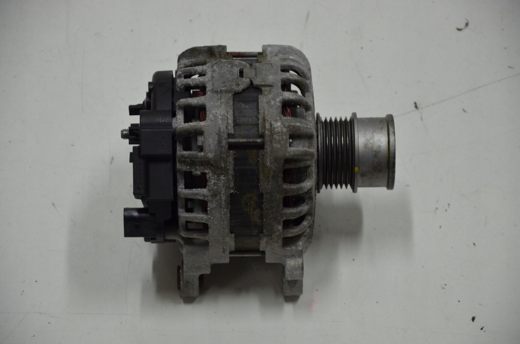 фото №1, Vw up fl 1.0tsi генератор 04e903015a