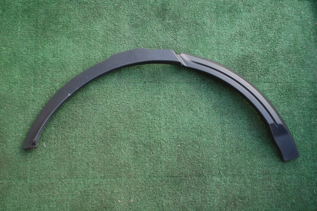 фото №1, Range rover evoque молдинг права задня розширювач арки накладка