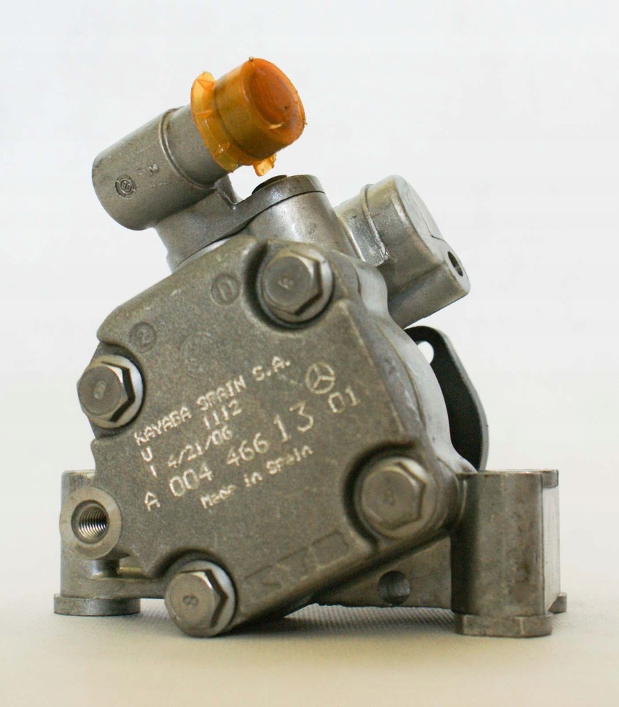 фото №2, Насос усилителя mercedes c w203 clk c209 cdi