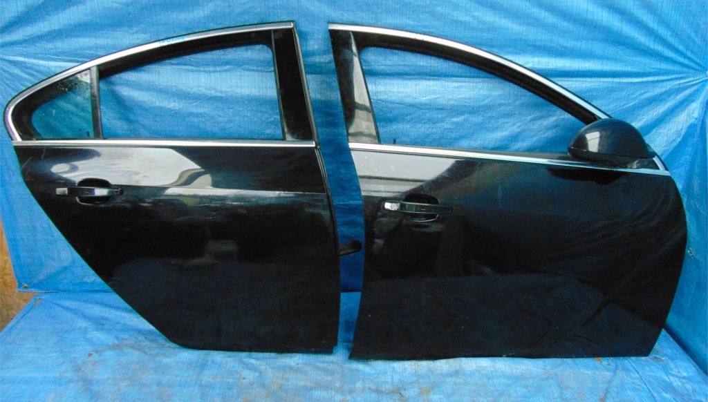 Купить Opel insignia дверь правое  перед коплектная  демонтаж