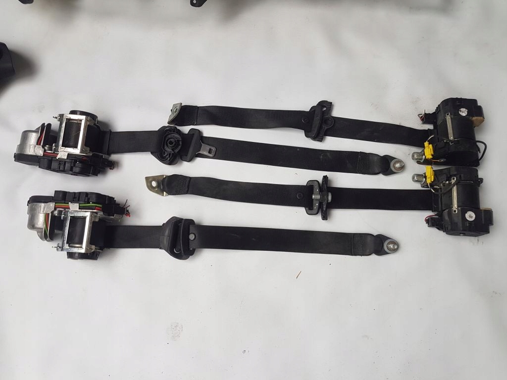 фото №7, Mercedes s-klasa w221 приборная панель консоль подушка pas