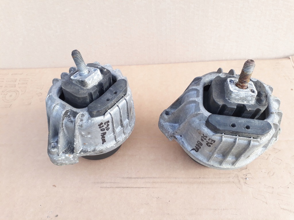 фото №1, Подушка двигуна bmw 3 e90 320i ліва права