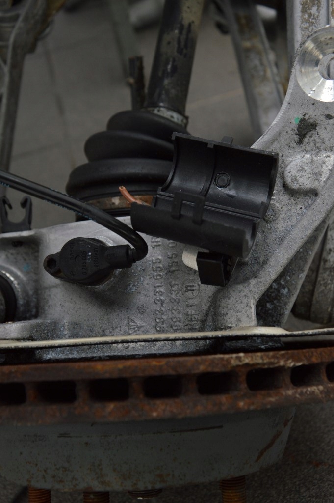 фото №5, Porsche 911 993 привідний вал лівий задня 9933316551r