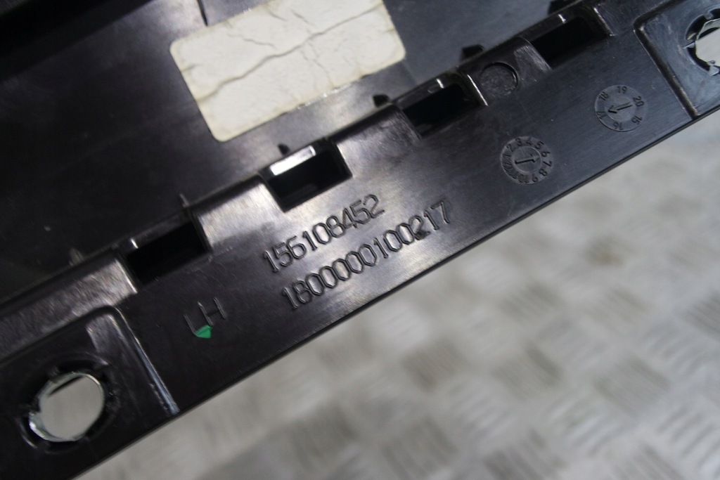 фото №4, Молдинг левая alfa romeo stelvio 156108452