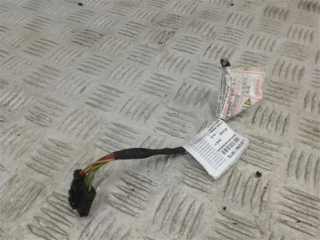 фото №1, Citroen c4 ii колодка лампы задняя задняя