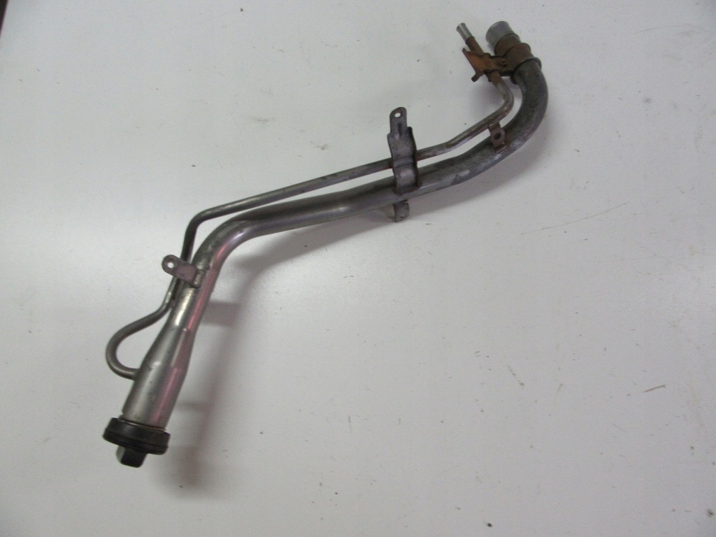 фото №1, Заливная горловина топлива металлический honda insight ii ze2