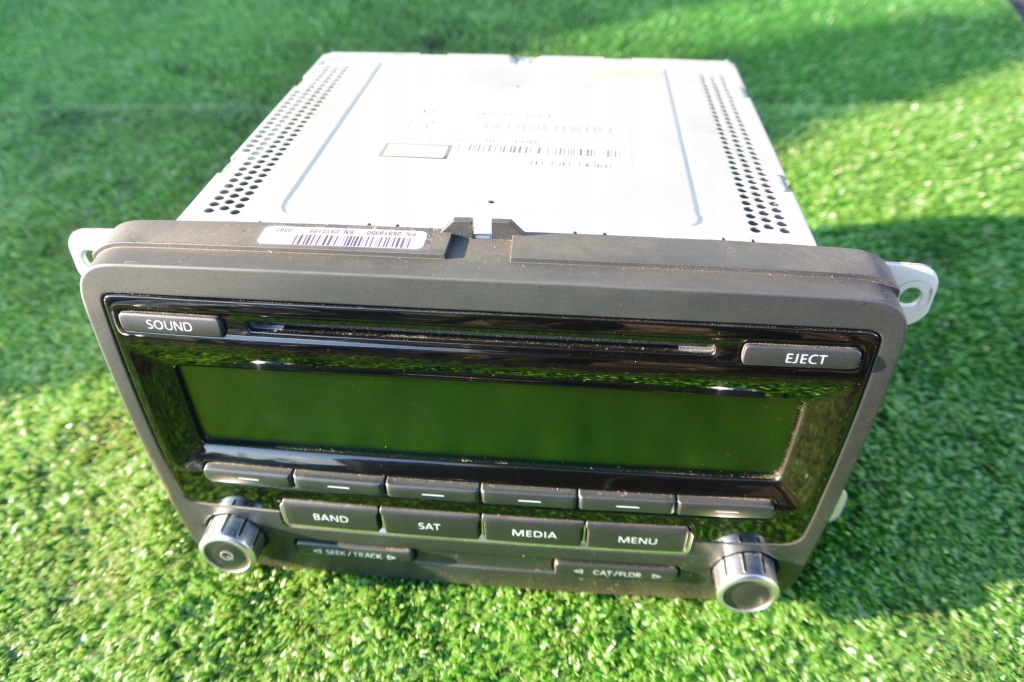 фото №1, Радио cd vw passat b7 usa jetta golf cc tiguan