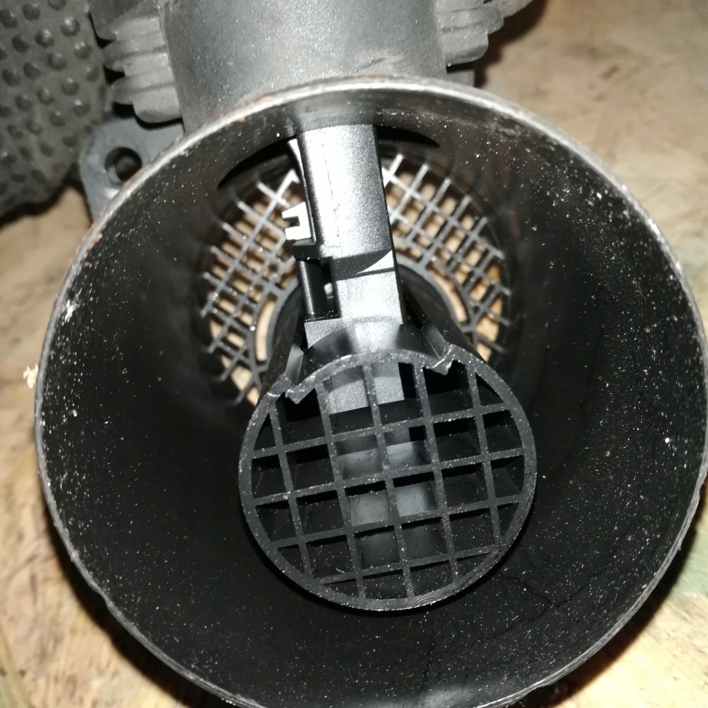 фото №4, Расходомер vw audi seat 1,9tdi 038906461b