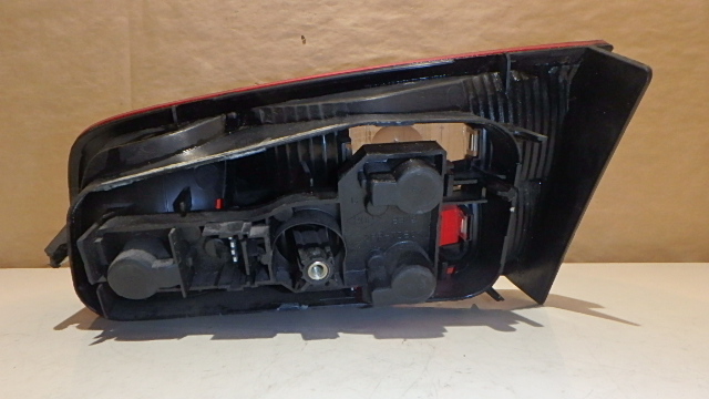 фото №4, Renault laguna ii hb лампа задня фара лівий