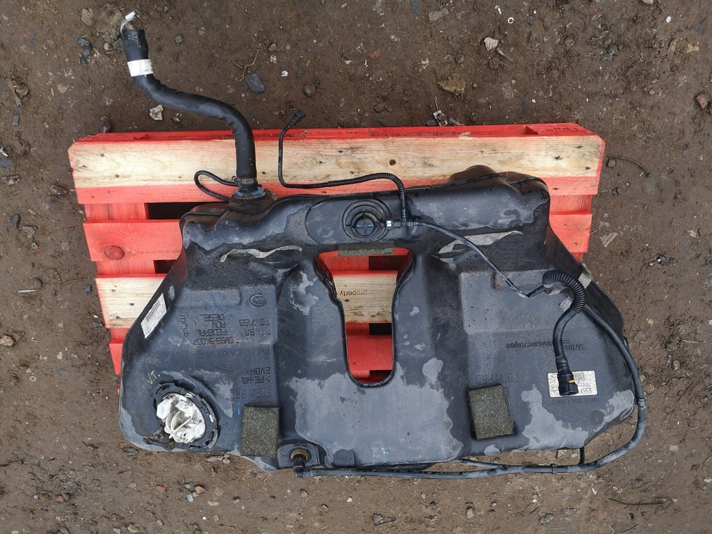 фото №5, Бак топлива jaguar xj 351 3.0