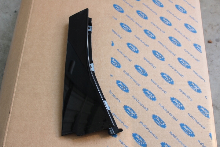 фото №1, Молдинг декоративна правий задня kuga mk2 lift