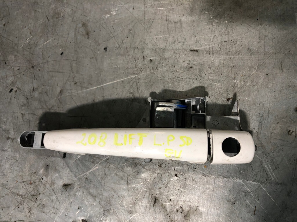 фото №1, Peugeot 208 i lift ручка зовнішня лівий перед передня ewpb каркас europa