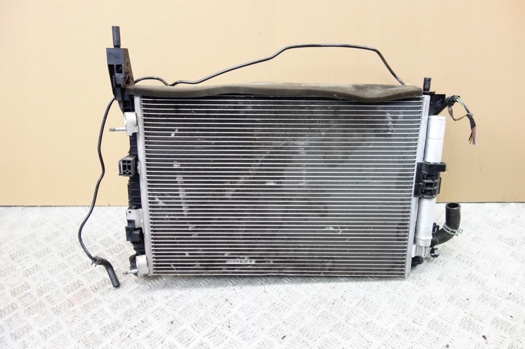 Купить Ремень передний радиатор воды ford fiesta mk7 dv61-8c342-le