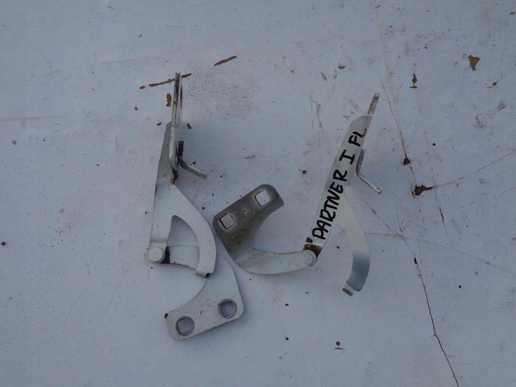 фото №1, Петлі капот peugeot partner 1 fl