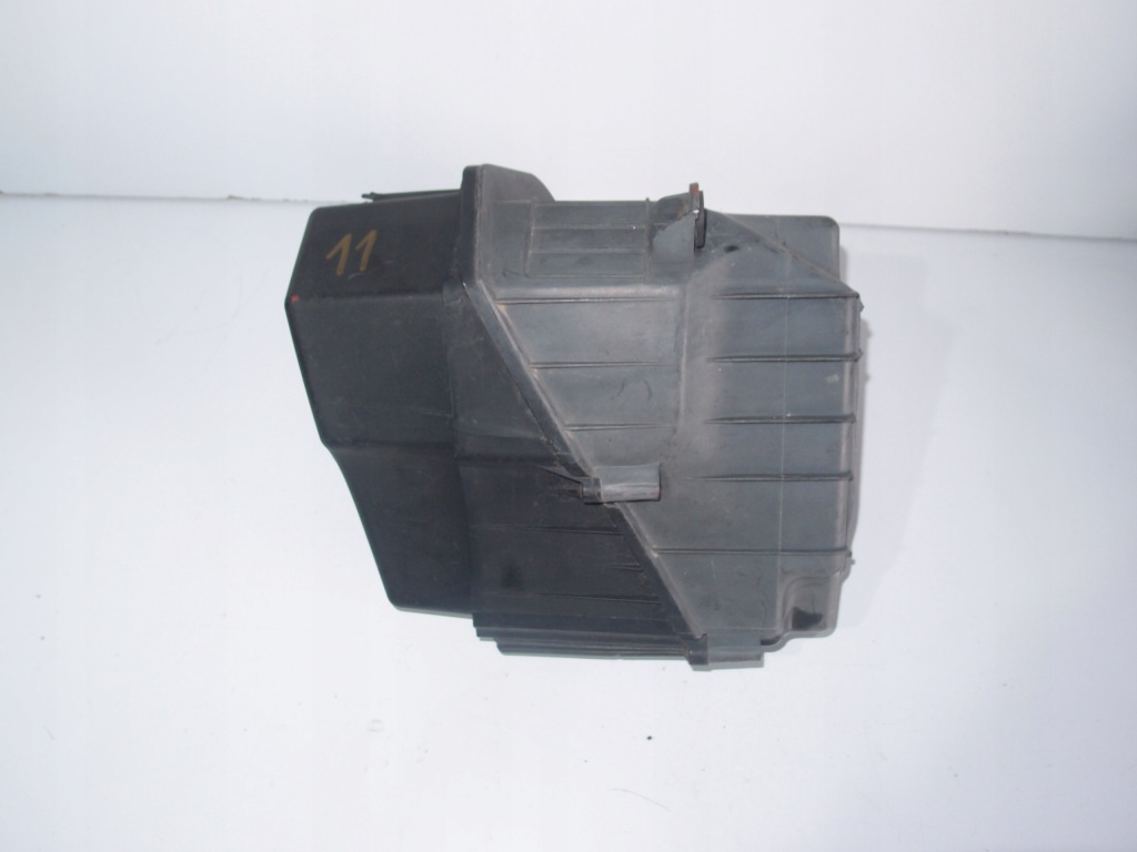 фото №1, Корпус фільтра повітря audi a8 d3 4.0 tdi