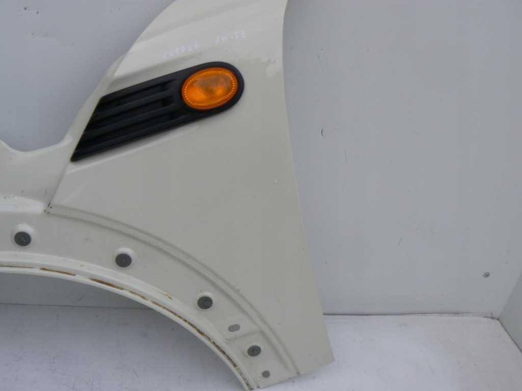 фото №2, Mini r56 крила передній лівий pepper white гарний