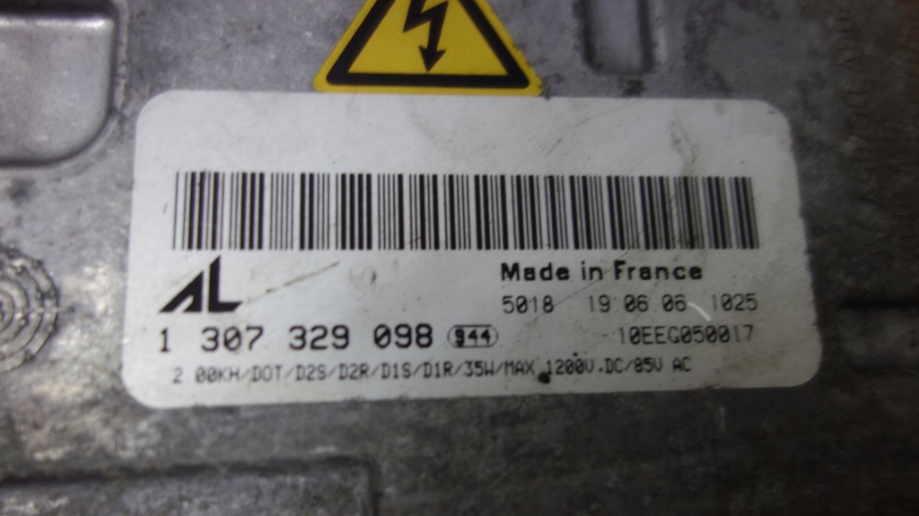 фото №2, Volvo перетворювач струму 30678911