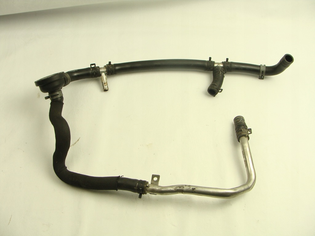 фото №1, Wąż трубка audi rs6 4.2 bcy 077103211 034129101c