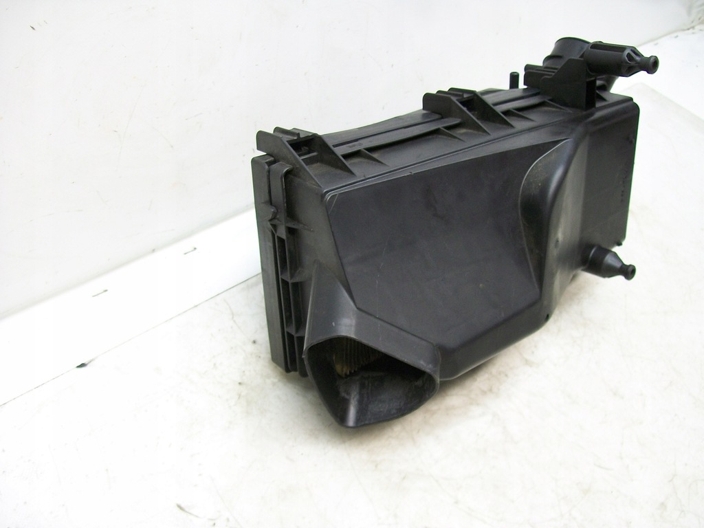 фото №5, Корпус фильтра воздуха ford mondeo mk3 2,0 tdci