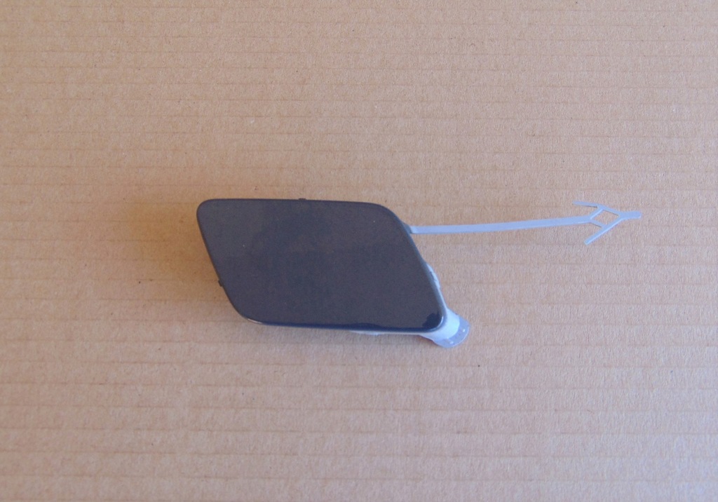 фото №1, Audi a3 8v 16- lift заглушка фаркоп na hak перед