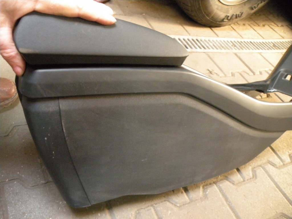 фото №10, Volvo v40 cc po 2012r подлокотник туннель eu