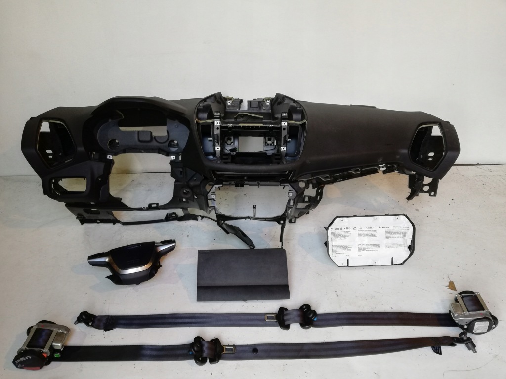 фото №2, Ford kuga панель приладів консоль подушка безпеки подушки безпеки ремені