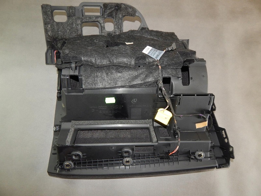 фото №7, Audi a5 f5 бардачок пассажира 8w1857035